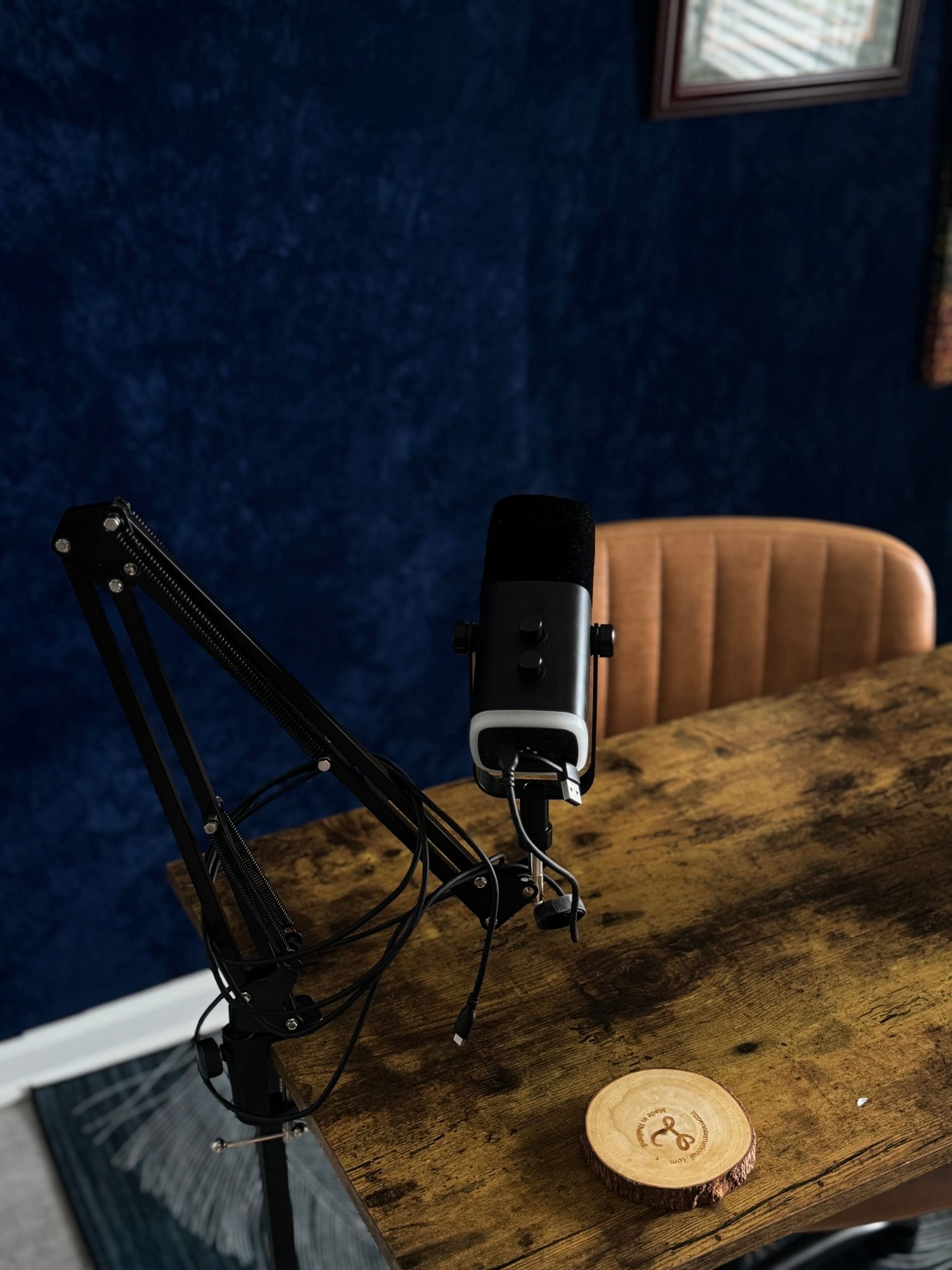 Microphone professionnel dans un studio audio